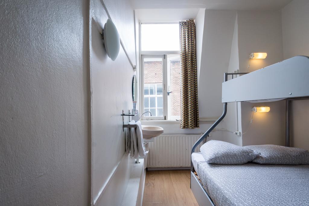 Stone Hotel & Hostel Utrecht Esterno foto