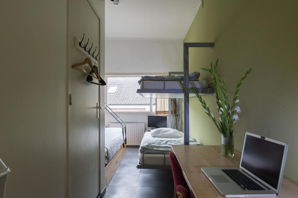 Stone Hotel & Hostel Utrecht Esterno foto