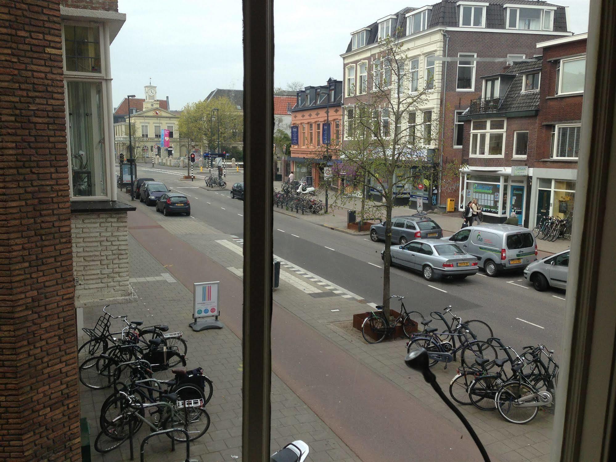 Stone Hotel & Hostel Utrecht Esterno foto